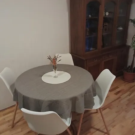 Aurora Apartment